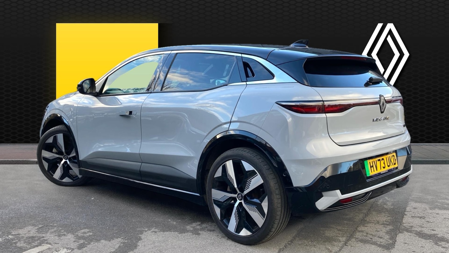 Used Renault Megane E Tech 2023 for sale - 76719928: Photo 2