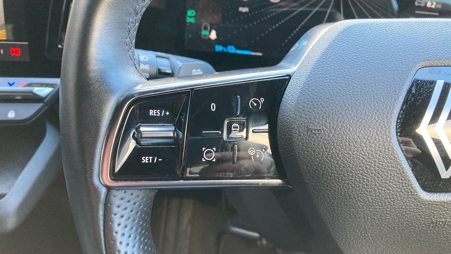 Used Renault Megane E Tech 2023 for sale - 76719928: Photo 23