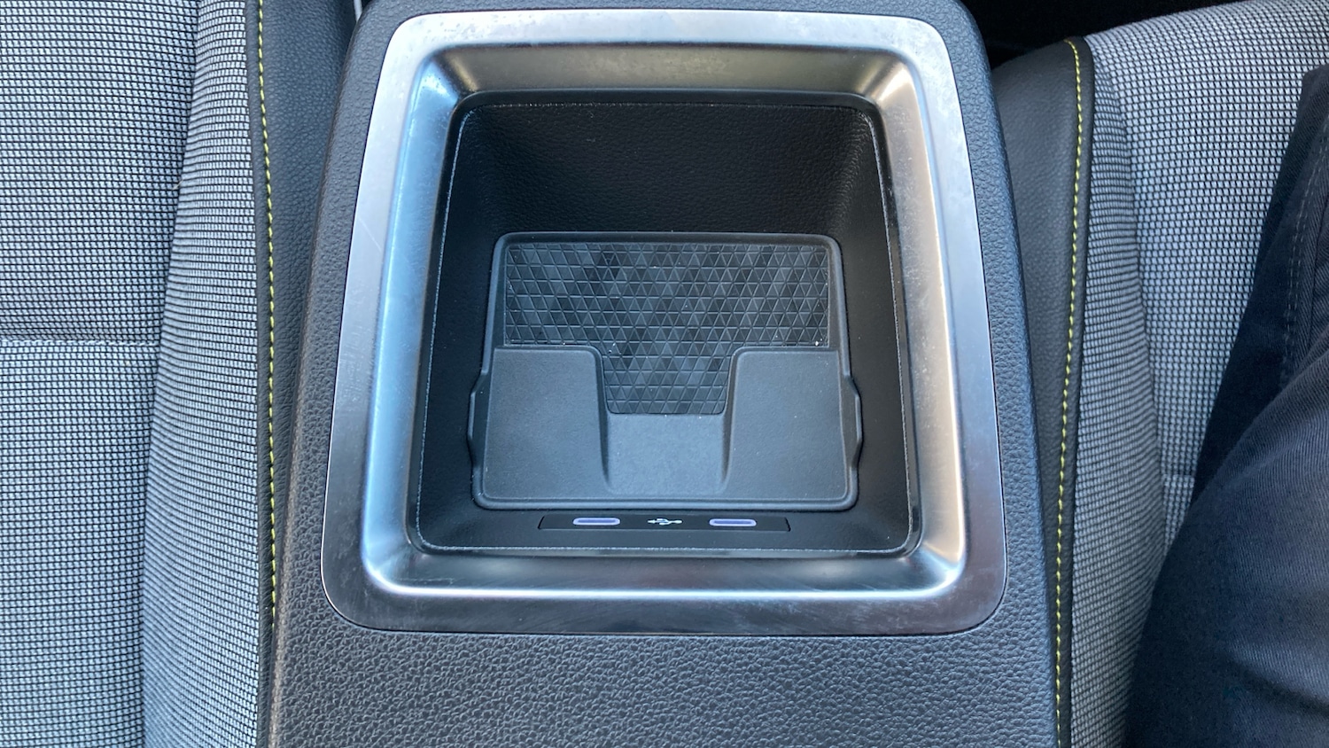 Used Renault Megane E Tech 2023 for sale - 76719928: Photo 27