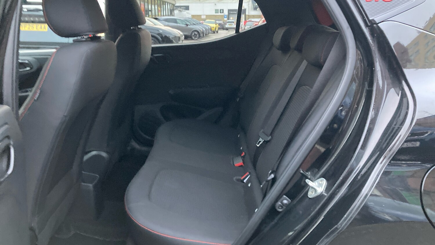 Used Hyundai i10 2021 for sale - 77423232: Photo 16