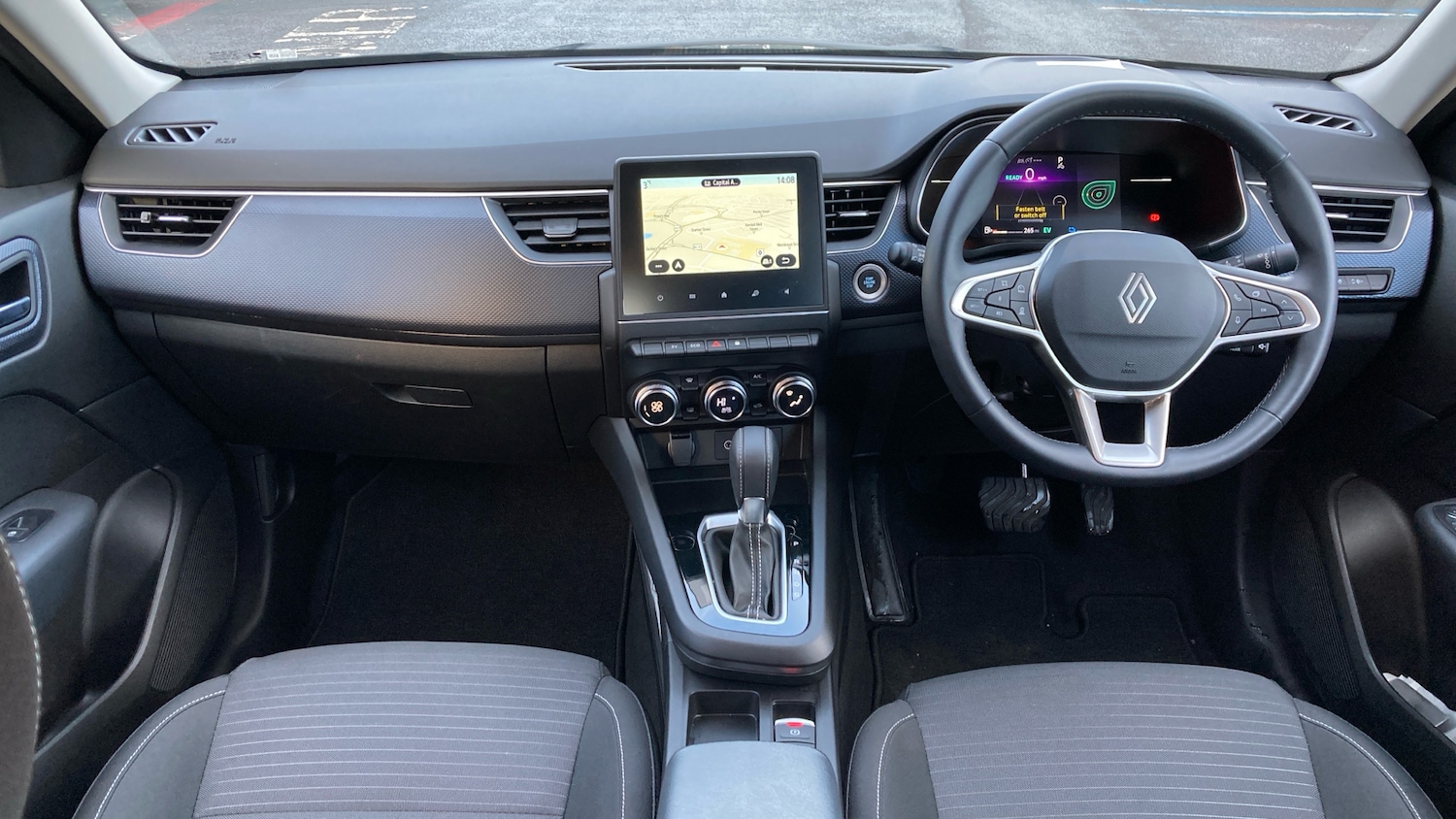 Used Renault Arkana 2024 for sale - 77184773: Photo 10