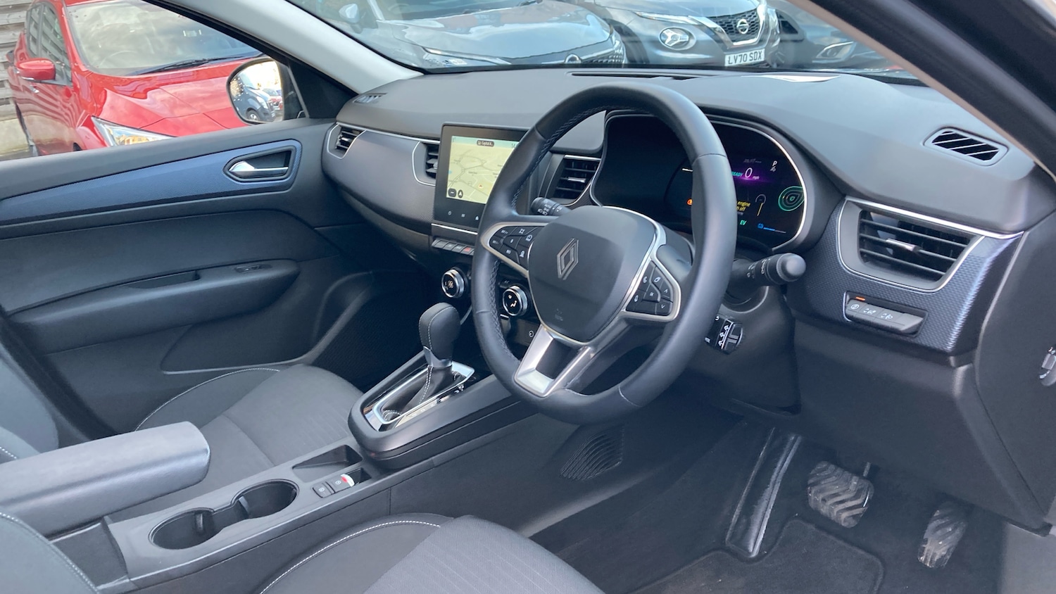 Used Renault Arkana 2024 for sale - 77184773: Photo 11