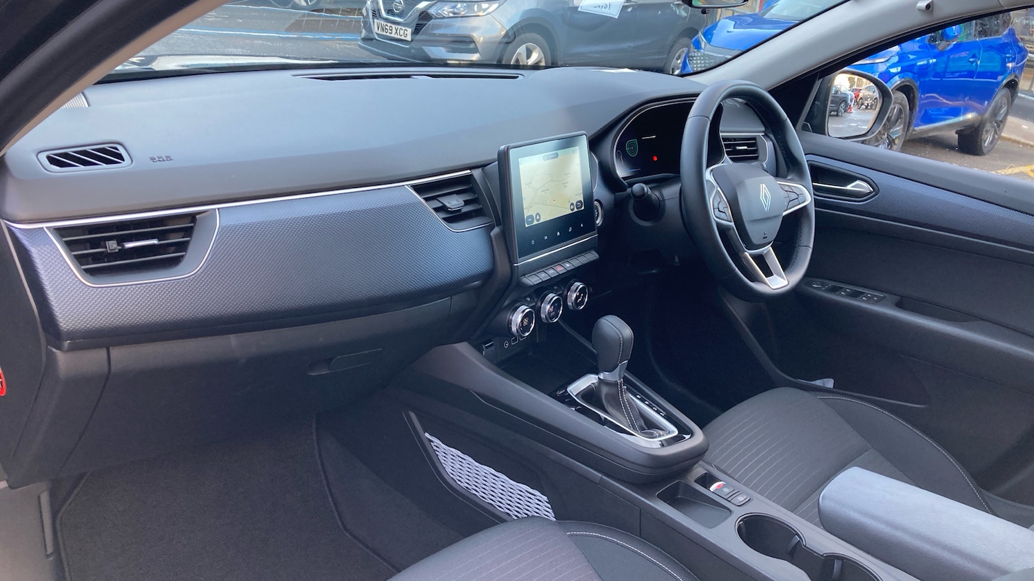 Used Renault Arkana 2024 for sale - 77184773: Photo 9