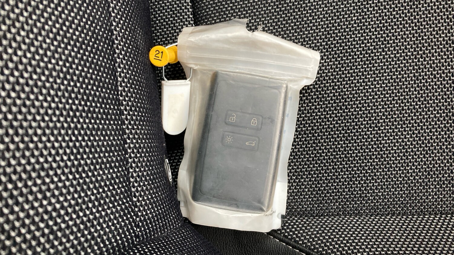 Used Renault Captur 2020 for sale - 77864526: Photo 20