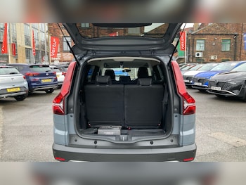 Used Dacia Jogger 2024 for sale - 77245438: Photo