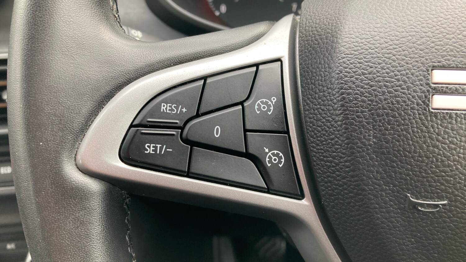 Used Dacia Sandero Stepway 2024 for sale - 77720941: Photo 24