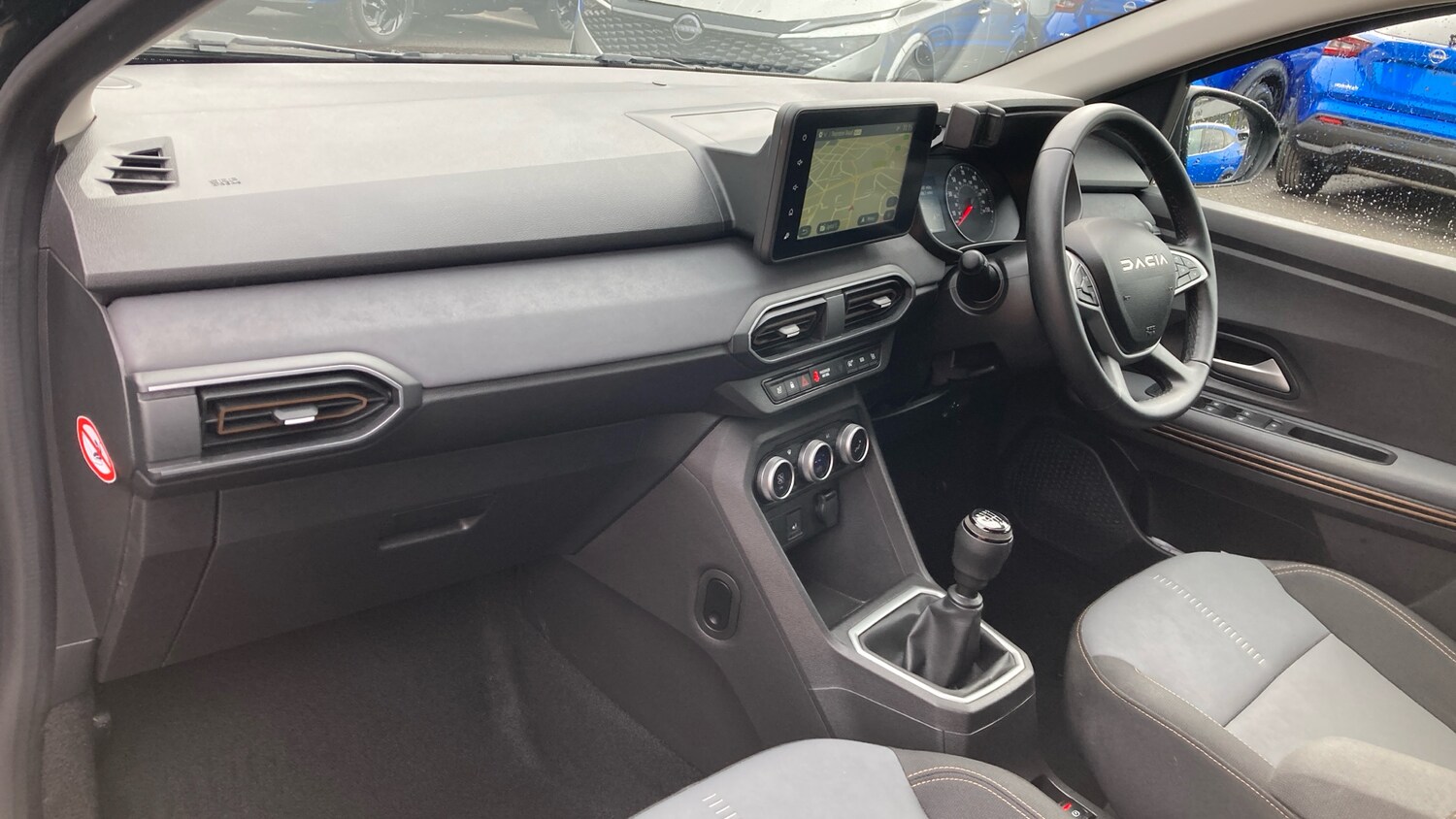 Used Dacia Sandero Stepway 2024 for sale - 77720941: Photo 9