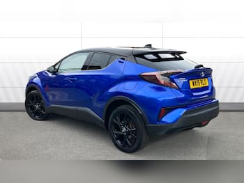 Used Toyota C-HR 2019 for sale - 79852407: Photo