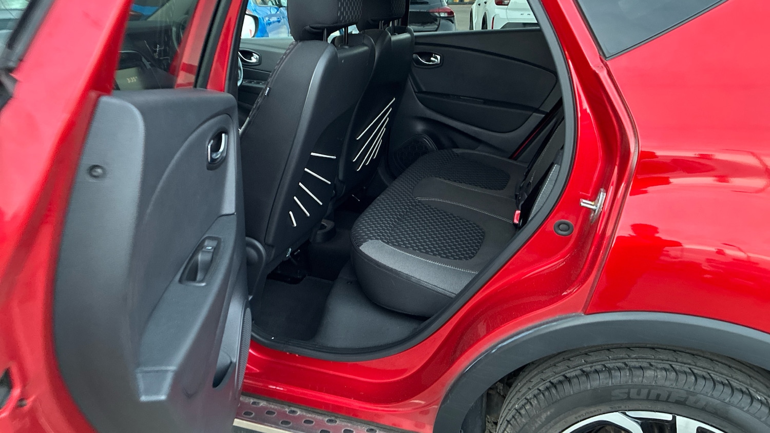 Used Renault Captur 2018 for sale - 77449314: Photo 16