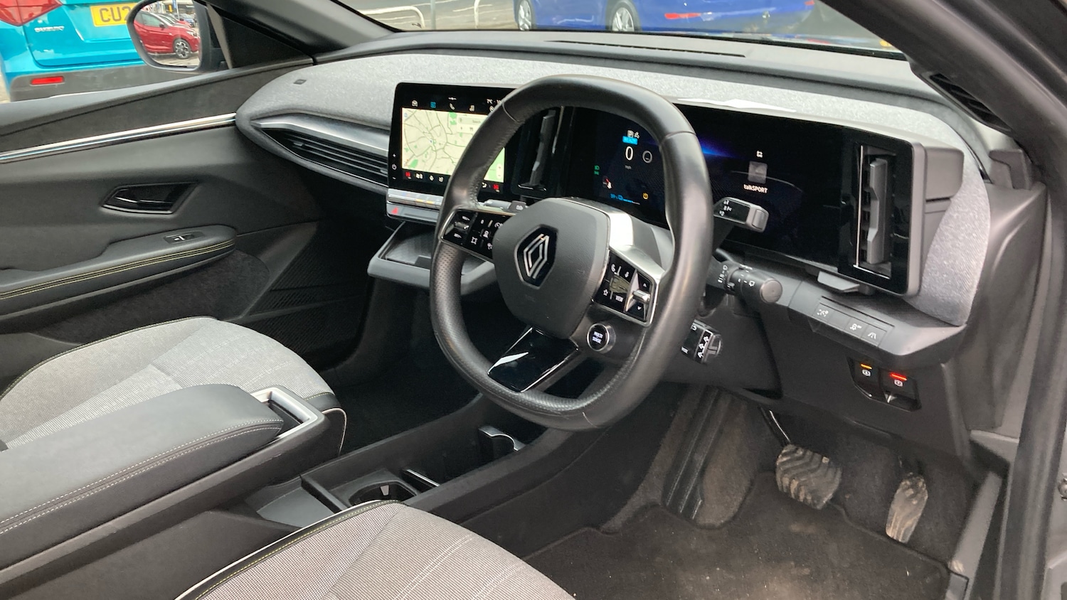 Used Renault Megane E Tech 2022 for sale - 76736379: Photo 11