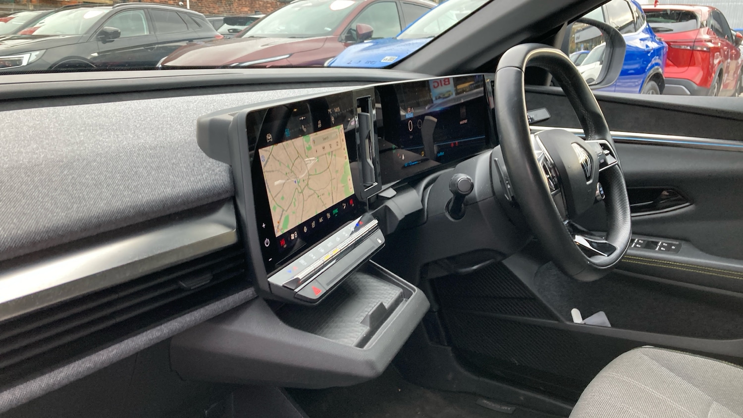 Used Renault Megane E Tech 2022 for sale - 76736379: Photo 13