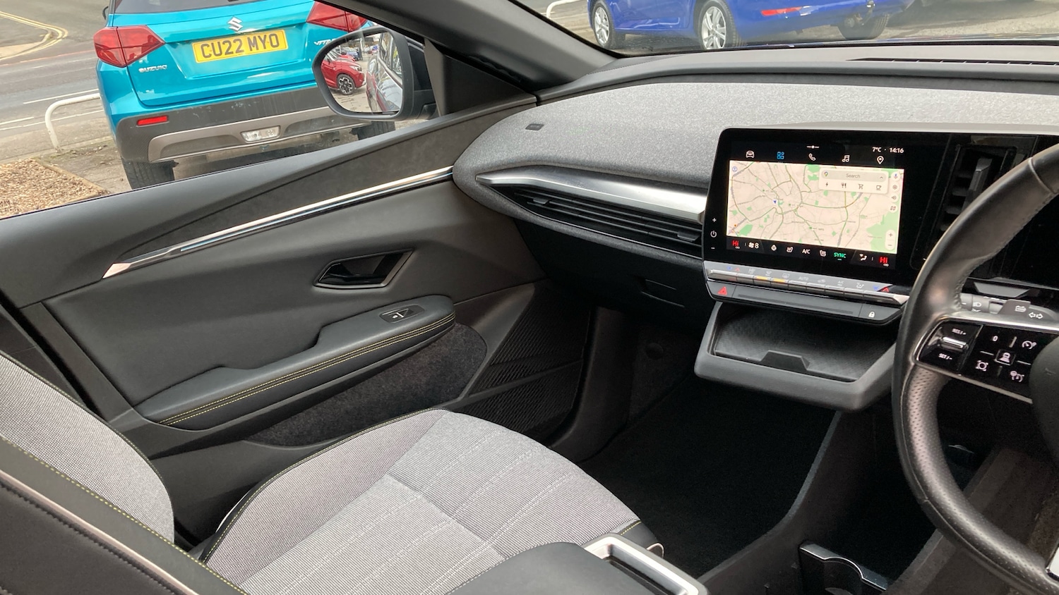 Used Renault Megane E Tech 2022 for sale - 76736379: Photo 14