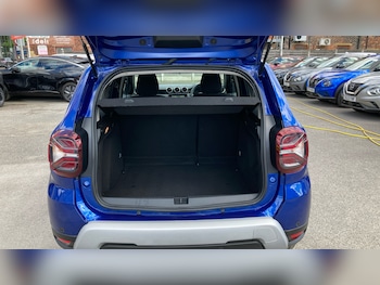 Used Dacia Duster 2022 for sale - 78627963: Photo