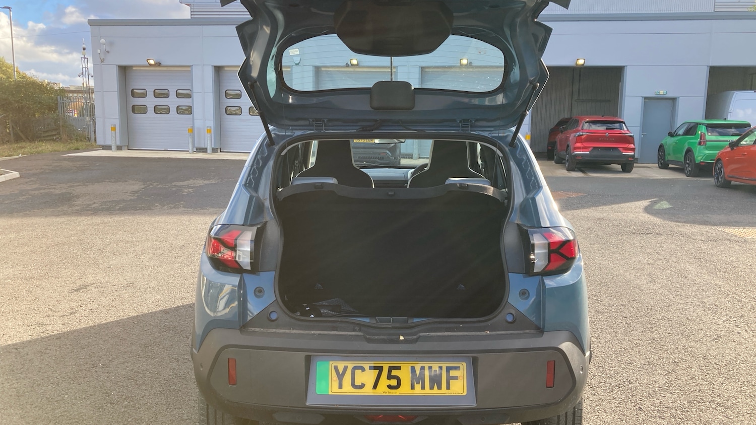 Used Dacia Spring 2025 for sale - 76391655: Photo 4