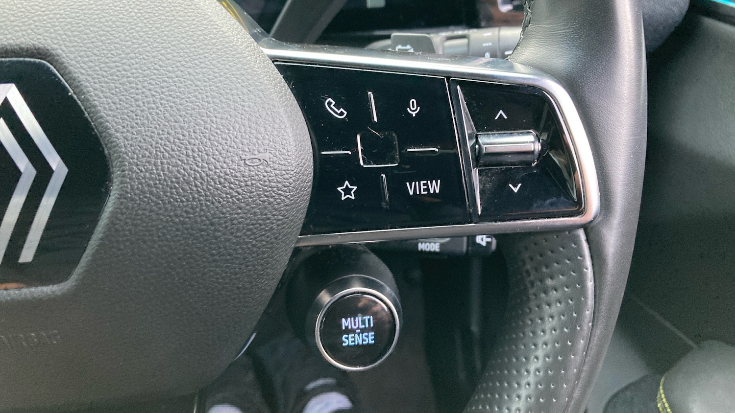 Used Renault Megane E Tech 2023 for sale - 76777908: Photo 24