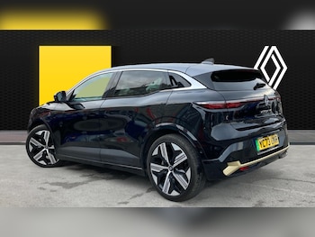Used Renault Megane E Tech 2023 for sale - 76777908: Photo
