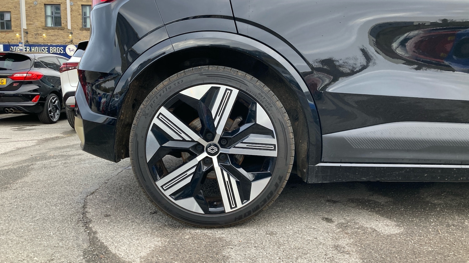 Used Renault Megane E Tech 2023 for sale - 76777908: Photo 7