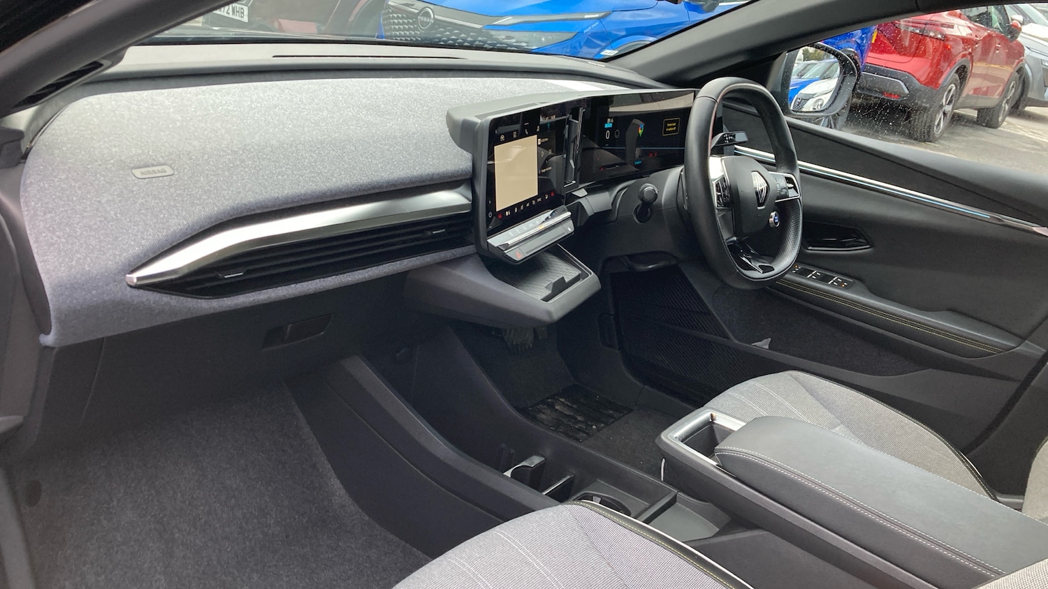 Used Renault Megane E Tech 2023 for sale - 76777908: Photo 9