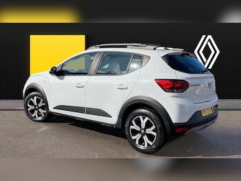 Used Dacia Sandero Stepway 2022 for sale - 78109188: Photo