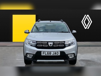 Used Dacia Sandero Stepway 2018 for sale - 75788510: Photo