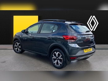 Used Dacia Sandero Stepway 2023 for sale - 78926109: Photo