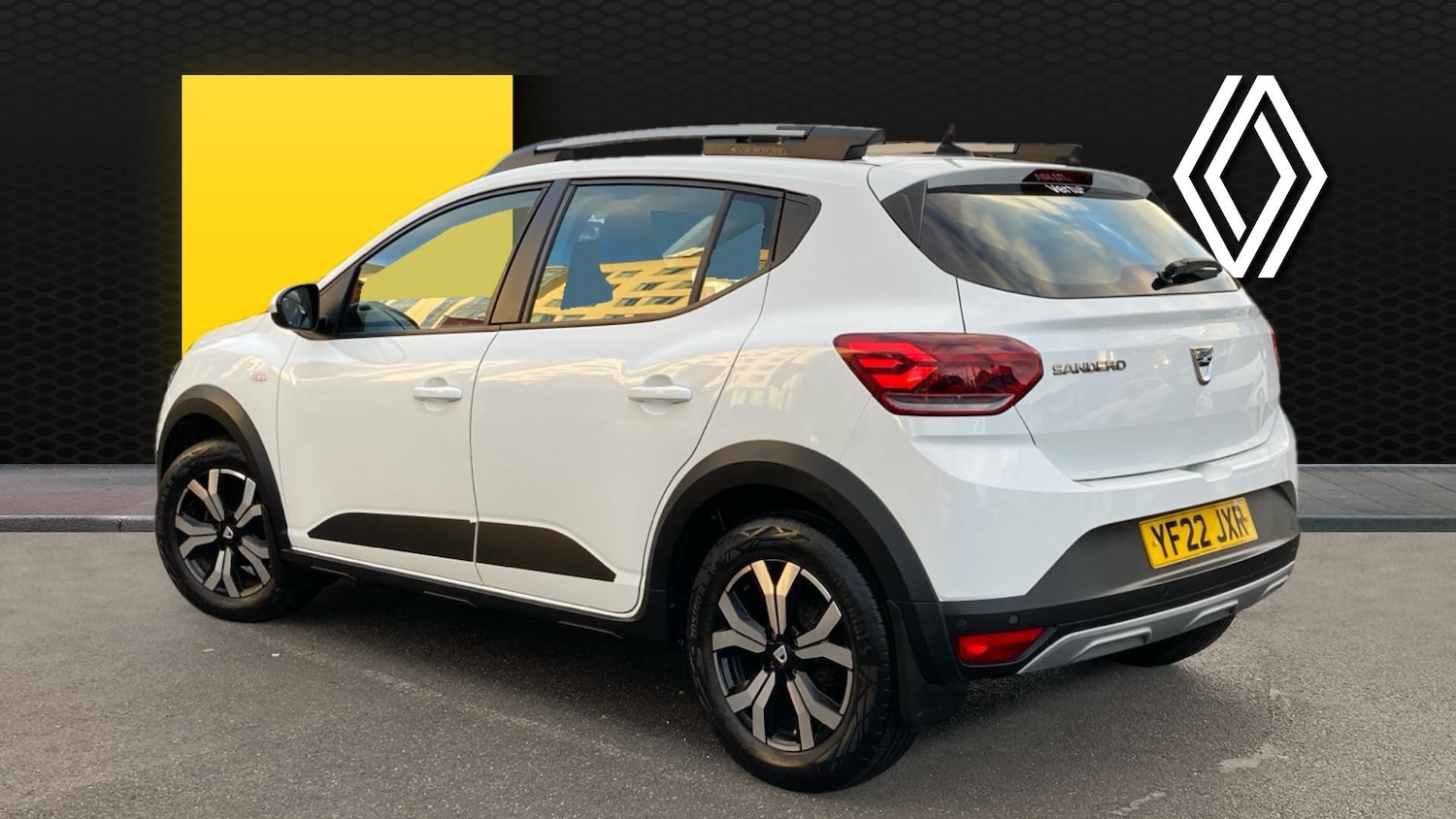 Used Dacia Sandero Stepway 2022 for sale - 76918771: Photo 2