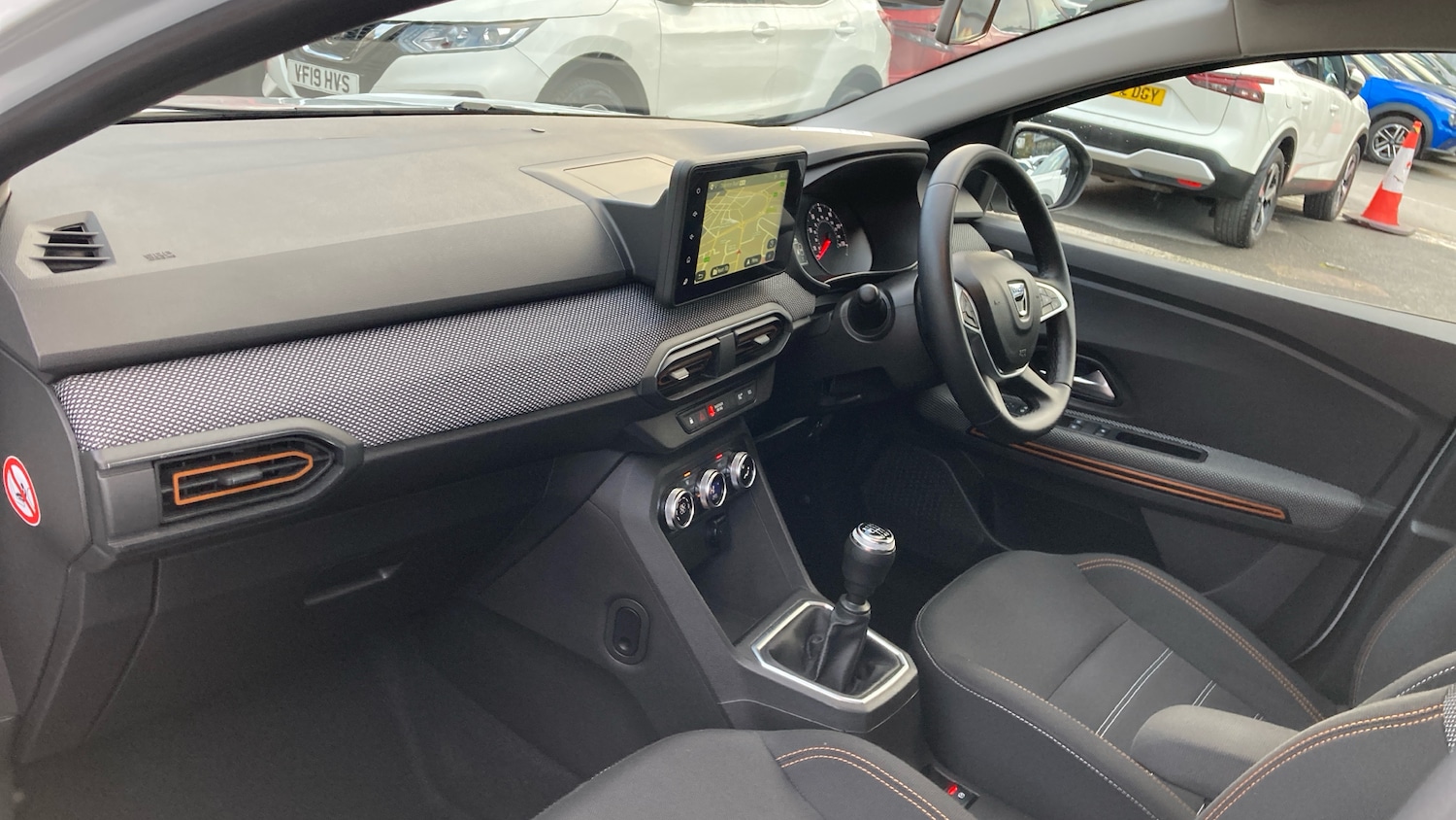 Used Dacia Sandero Stepway 2022 for sale - 76918771: Photo 9