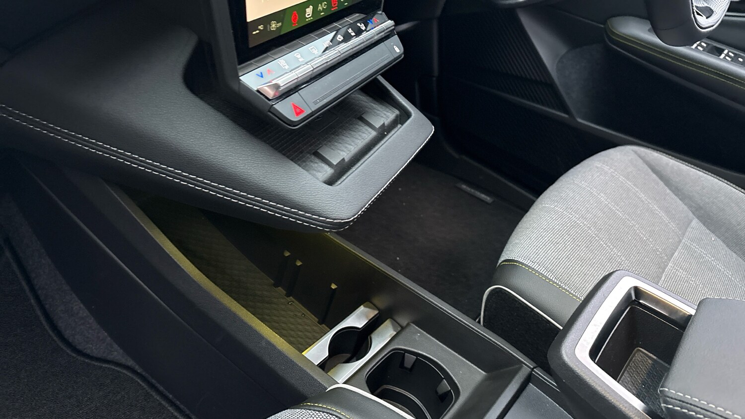 Used Renault Megane E Tech 2025 for sale - 77906246: Photo 13