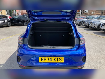 Used Renault Clio 2025 for sale - 78750443: Photo