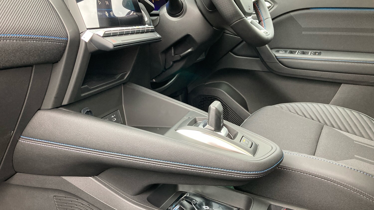 Used Renault Other 2025 for sale - 76181869: Photo 13