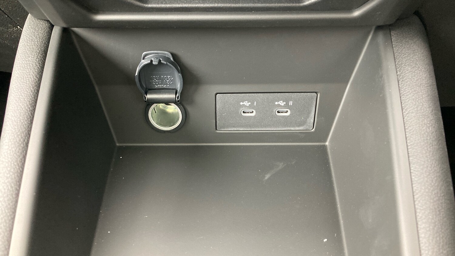 Used Renault Other 2025 for sale - 76181869: Photo 24