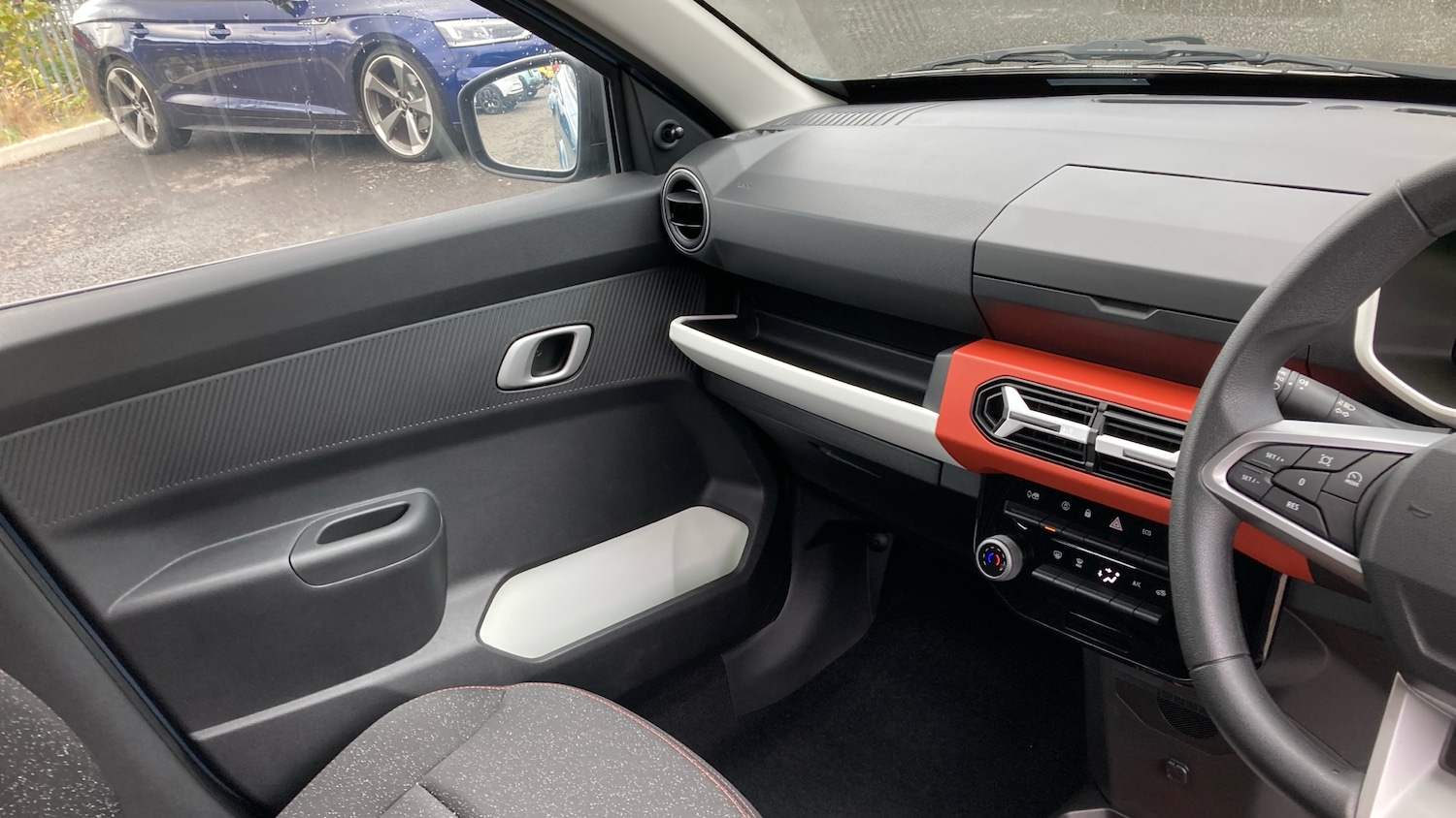 Used Dacia Spring 2025 for sale - 76391652: Photo 14