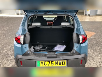 Used Dacia Spring 2025 for sale - 76391652: Photo