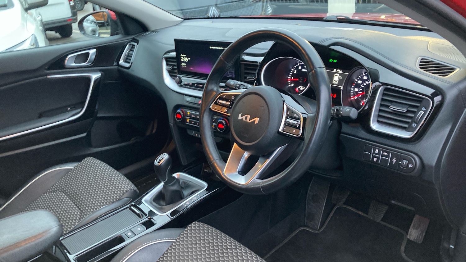 Used Kia XCeed 2022 for sale - 77282924: Photo 11