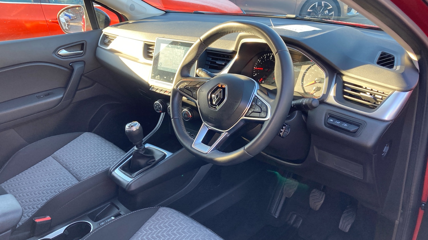 Used Renault Captur 2022 for sale - 77184770: Photo 11