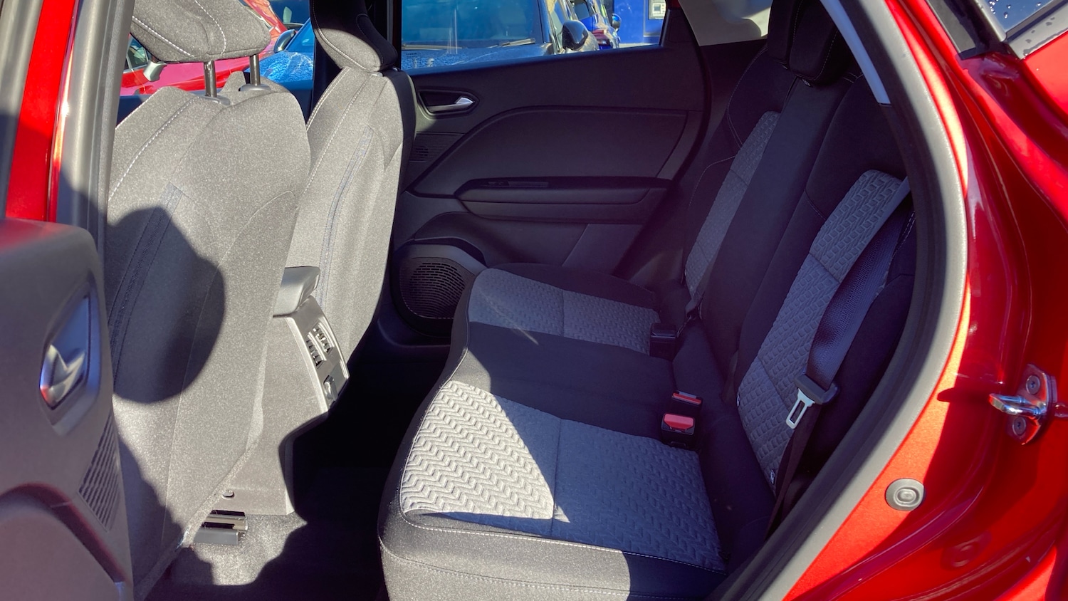 Used Renault Captur 2022 for sale - 77184770: Photo 16