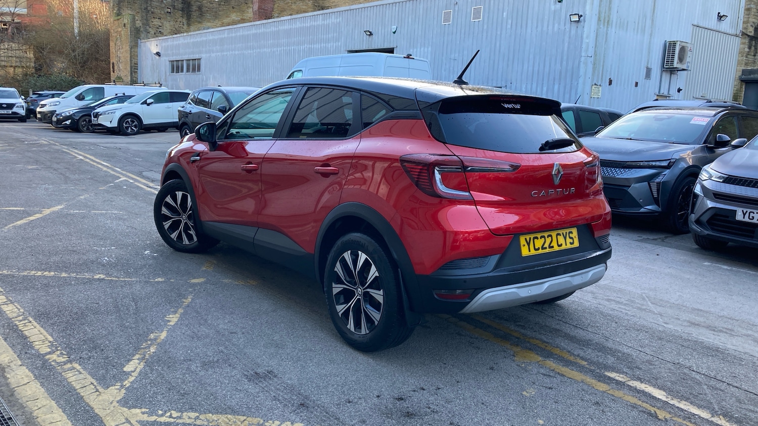 Used Renault Captur 2022 for sale - 77184770: Photo 17