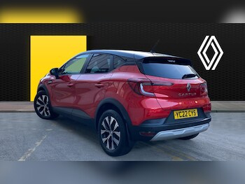 Used Renault Captur 2022 for sale - 77184770: Photo
