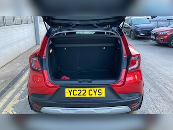 Used Renault Captur 2022 for sale - 77184770: Photo