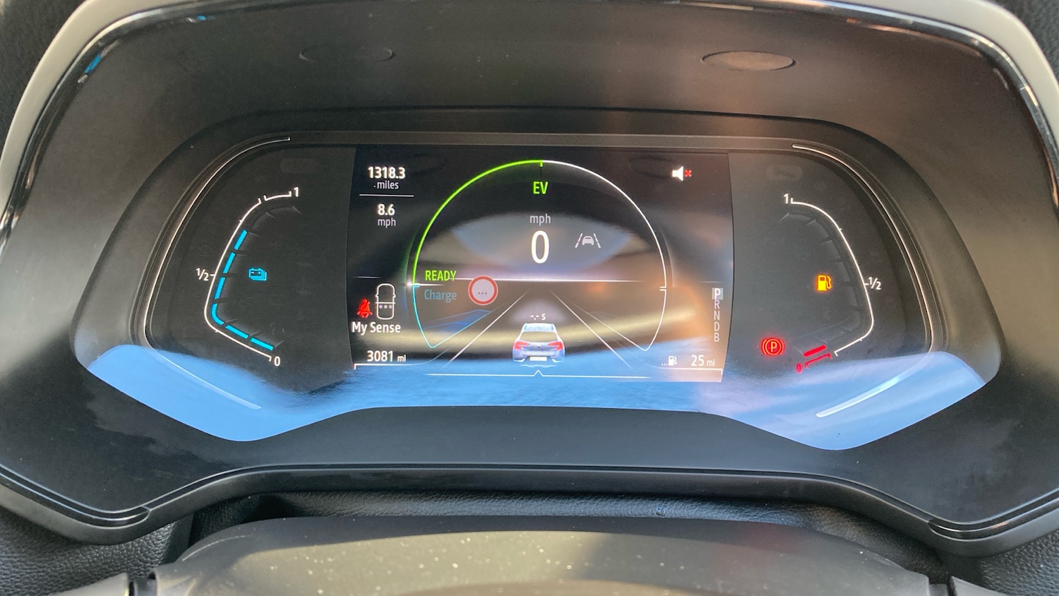 Used Renault Captur 2023 for sale - 77046141: Photo 18