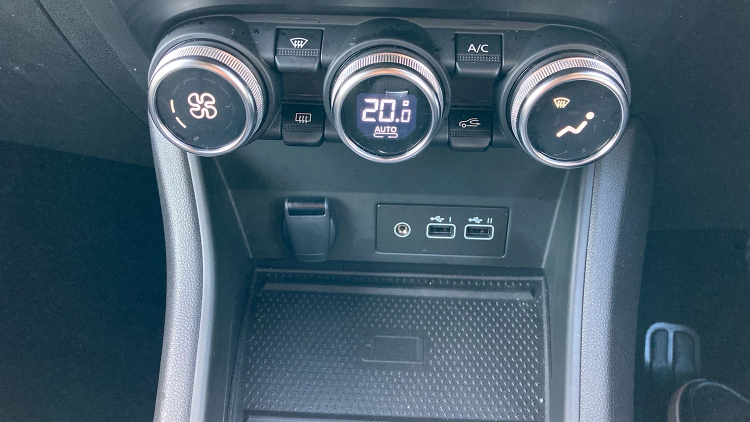 Used Renault Captur 2023 for sale - 77046141: Photo 22