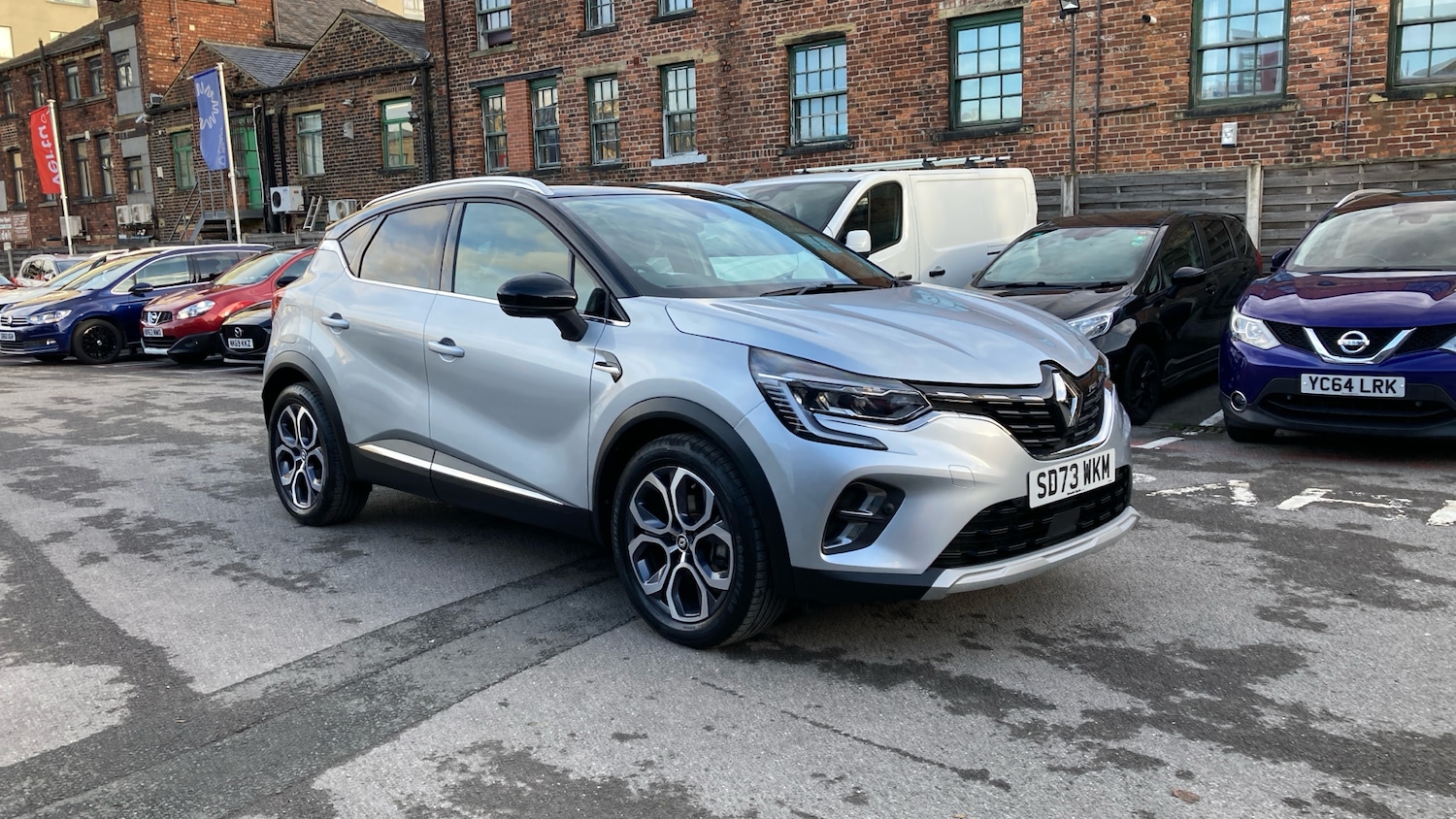 Used Renault Captur 2023 for sale - 77046141: Photo 8