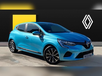 Used Renault Clio 2022 for sale - 77999236: Photo