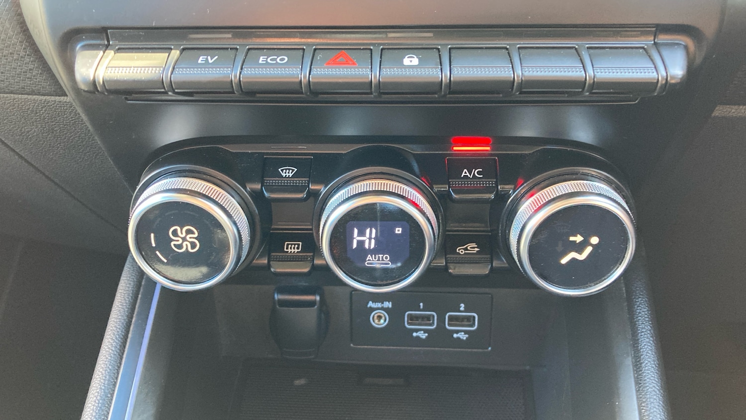 Used Renault Clio 2022 for sale - 77999236: Photo 22