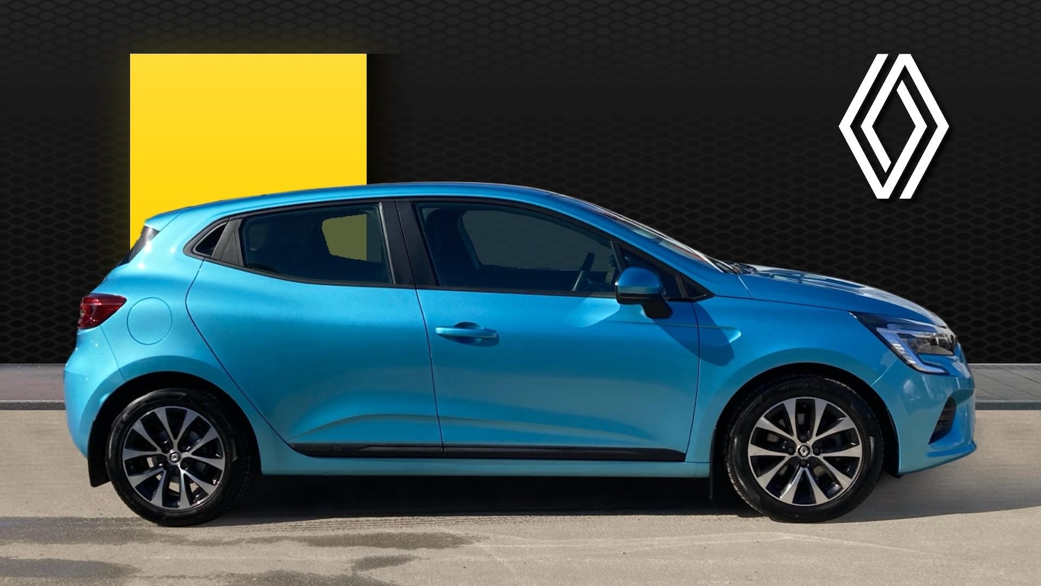 Used Renault Clio 2022 for sale - 77999236: Photo 5