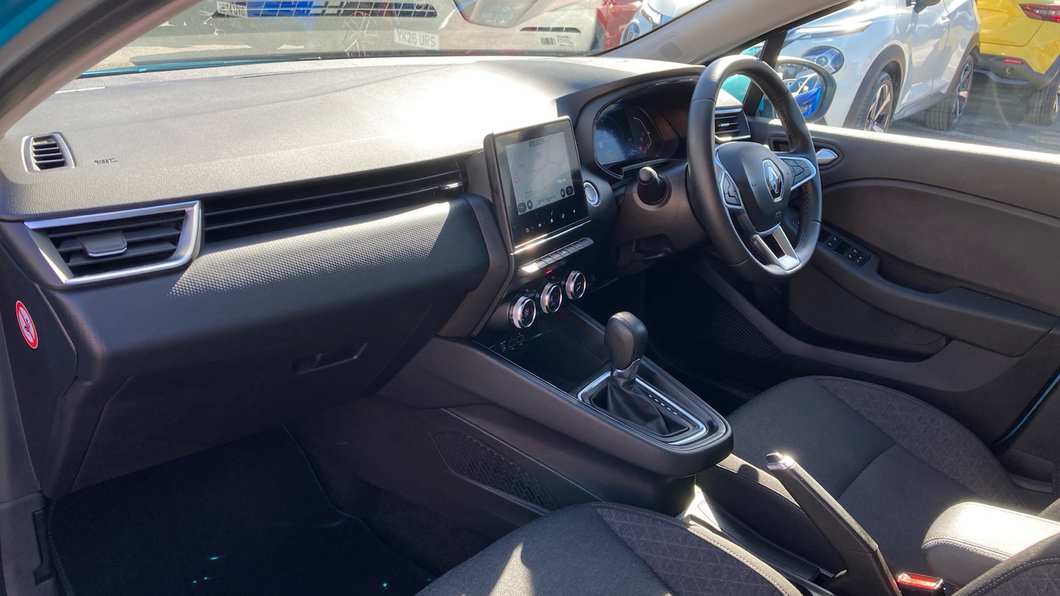 Used Renault Clio 2022 for sale - 77999236: Photo 9