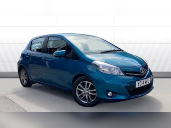 Used Toyota Yaris 2014 for sale - 79526174: Photo