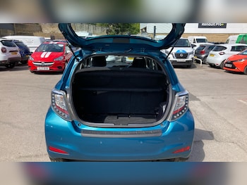 Used Toyota Yaris 2014 for sale - 79526174: Photo