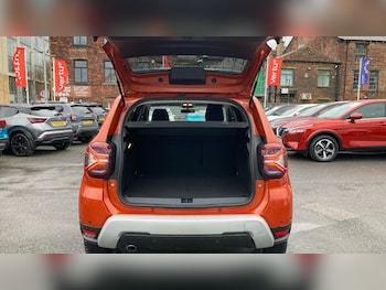 Used Dacia Duster 2021 for sale - 76895187: Photo