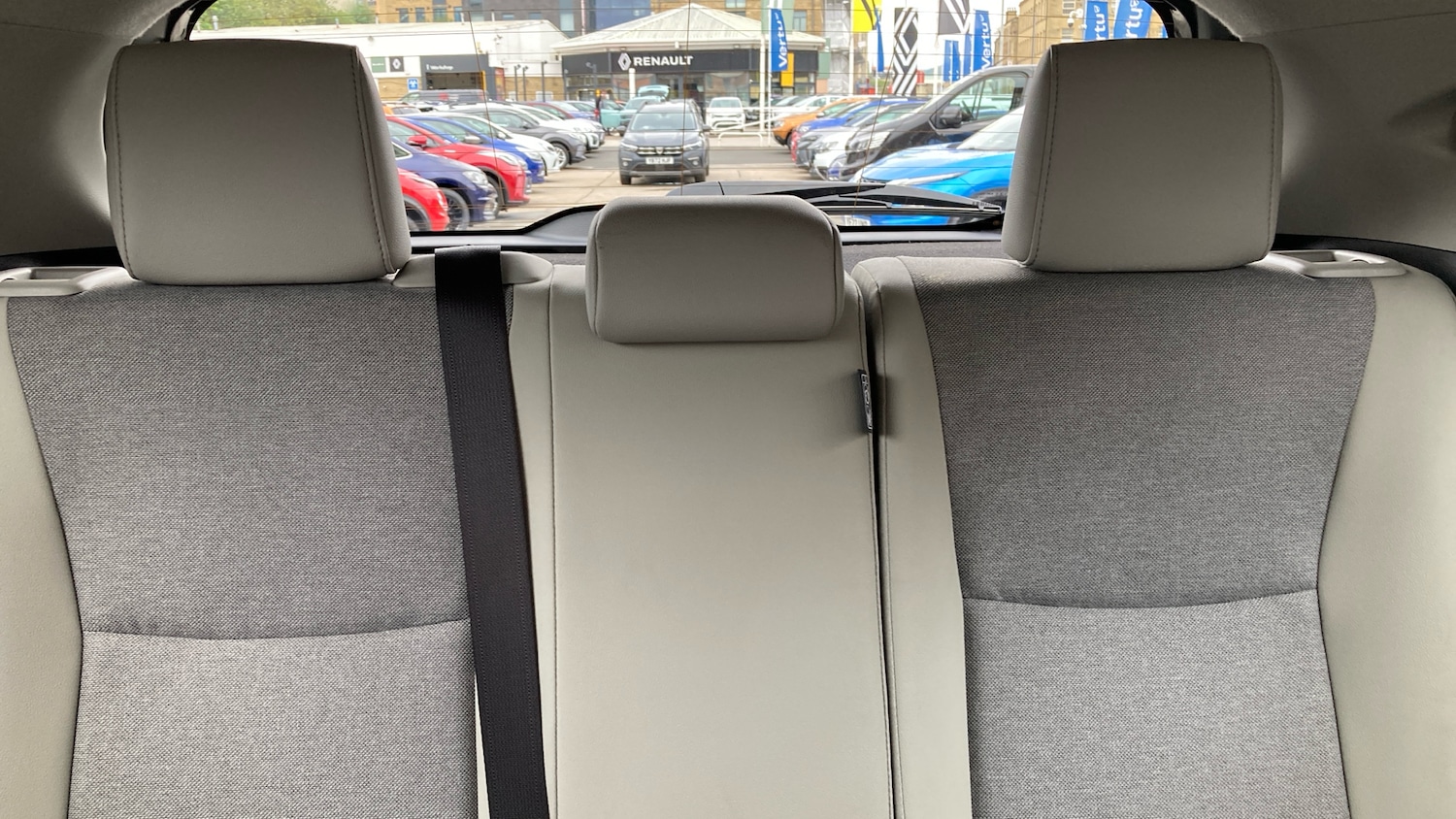 Used Toyota Yaris 2022 for sale - 75919509: Photo 15